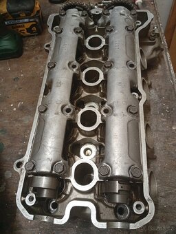 Hlava CBR 600f - 2