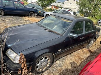 Díly MB w202 c200d - 2
