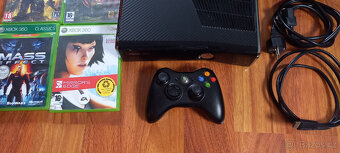 Prodám XBOX 360 s 250GB - 2