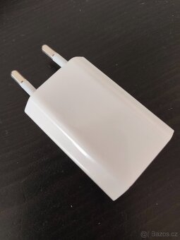 Originální Apple adaptér-nabíječka - 2