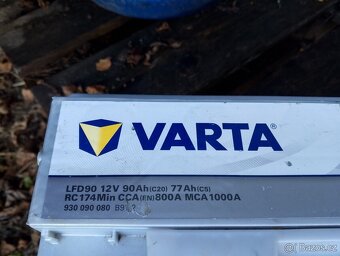 TRAKCNI BATERIE Varta 90ah - 2