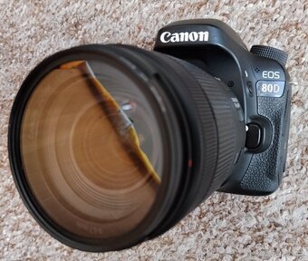 Canon EOS 80D - 2