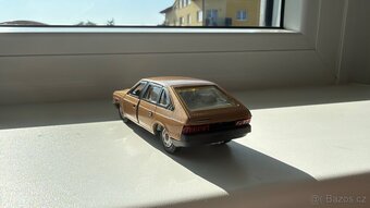 Modely Lada Moskvič 1:43 - 2