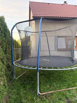Daruji trampolínu - 2