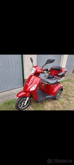 Prodám tříkolový elektrický vozík- tříkolku. - 2