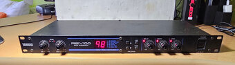 Reverb Yamaha REV100, mikrofon Shure Beta 58A - 2