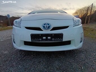 Toyota Prius, 1.8HSE hybrid VYHREV SEDAD - 2