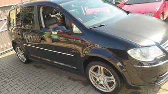 Touran 2.0tdi 7 mist - 2