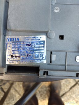 napaječ domácího telefonu a zámku - 2