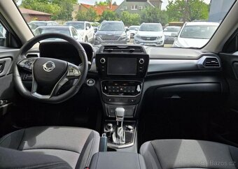 SsangYong Tivoli 1.5- 4x4 -STYLE+ nový vůz1 - 2