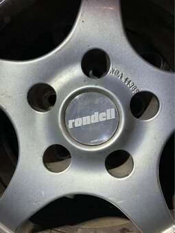 Bridgestone penu + disky 205/65R15 C - 2