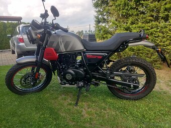 Royal Enfield Scram 411 - 2