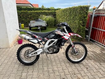 Aprilia RXV 550 - 2
