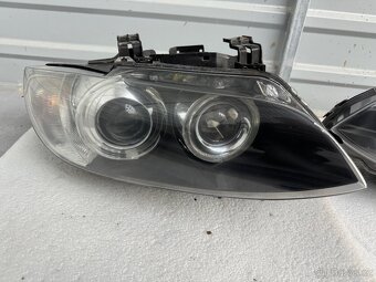 BMW E92 přední xenon světla original predfacelift - 2