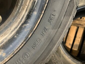 Zimní pneumatiky na diskách 205/55R16 Barum Z Citroen C4 - 2