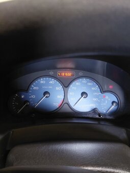 Citroën Berlingo 1.6 80kW, benzín - 2