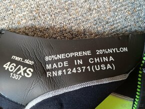 Neopren ION .vel. 46/XS men, síla neoprenu 2,5 mm. - 2