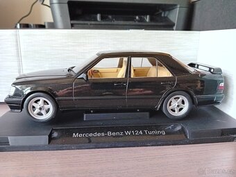 Saab, Rolls Royce, Opel a Mercedes-Benz 1:18 MCG - 2