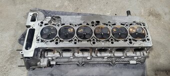 m54b30 hlava - 2