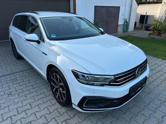 Volkswagen Passat GTE Virtual, Full led, cebie, facelif,DPH - 2