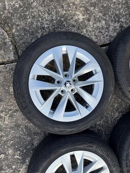 Alu kola Škoda 5x112 R17 včetně pneu Continental 205/55/17 - 2