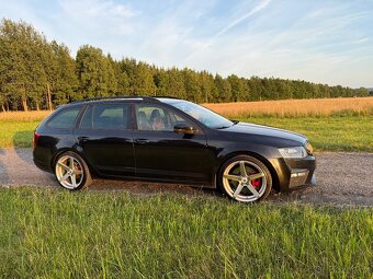 Škoda Octavia Combi RS 2.0 TDI 135 kW DSG - 2