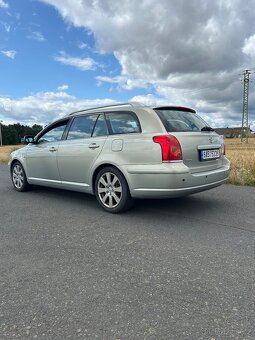 Toyota Avensis 2.2 110kw - 2
