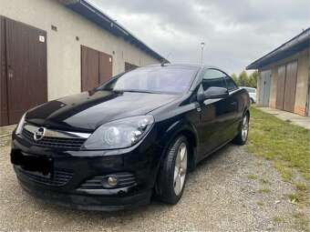 Opel Astra H cabrio 132 kw 180 koni - 2