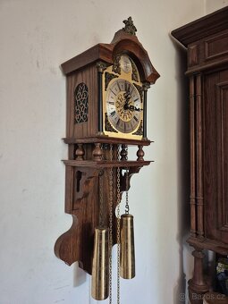 Staré nástěnné závažové hodiny - funkční - 2