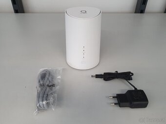 Stolní LTE modem, router Alcatel HH71 LINKHUB - 2