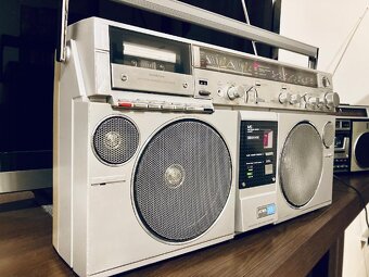 Aiwa CS 770 - velký boombox s výborným zvukem - 2