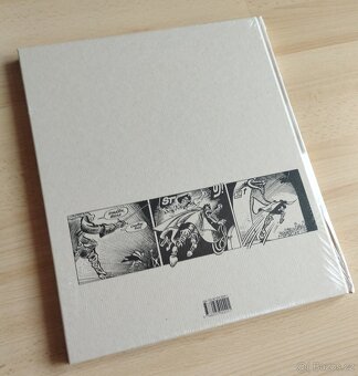 KÁJA SAUDEK - Lips Tullian - 2