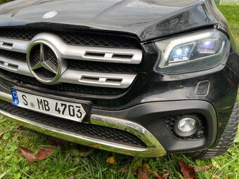 Čtyřkolka Mercedes pickup - 2