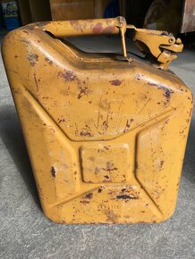 Kovové kanystry - 2