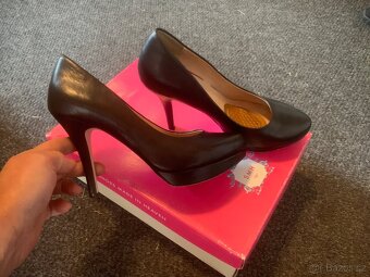 Kožené lodičky z CCC vel. 38 - 2