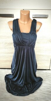 Dlouhé šaty - M - 2