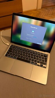 Macbook Air 2020, i3 - 2