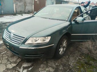 VW Phaeton 3,2 benzín 184kw,4x4 auto na dily - 2