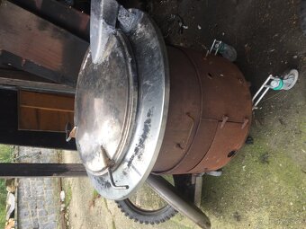 Grilování kotel + panev - 2