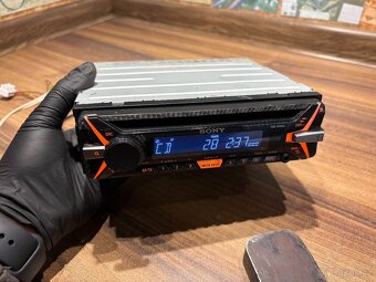 Sony CDX‑G1101U – CD / MP3 / USB / AUX – plně funkční - 2