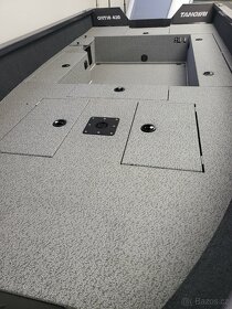 Rybářská loď Tangiri Ortis 420 - 2