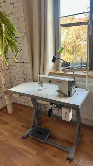 Průmyslový šicí stroj PFAFF (vylepšená verze) - 2