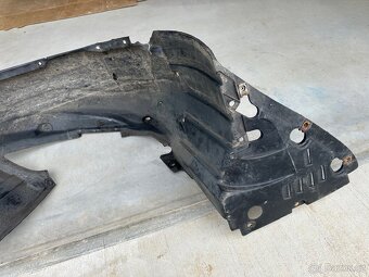 Honda S2000 - podběh pravý - 2