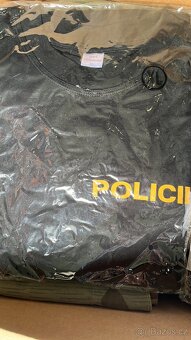 Oblečení policie - 2
