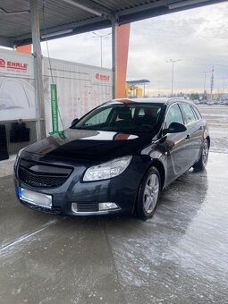 Opel insignia - 2