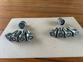 Škoda, VW, Audi.... originál bezpečnostní šrouby kol - 2