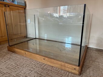 Terárko s průduchy - 125x67x75cm - 2