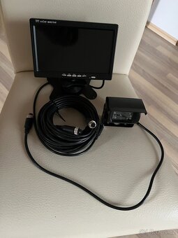 Couvací kamera a TFT color monitor - 2