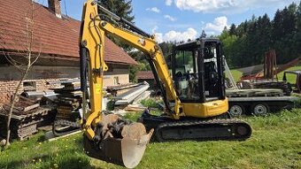 Prodám zánovní minirypadlo CAT 304e2 CR 4t - 2