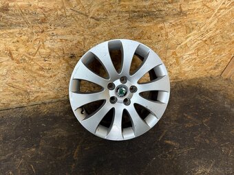 ORIGINÁLNÍ ALU DISK ŠKODA SUPERB 2 3T0601025B 7.0Jx17H2 ET49 - 2